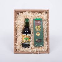 Bučno olje Kolarič s slovenskim česnom (0,25 l) in pečena in soljena bučna semena
